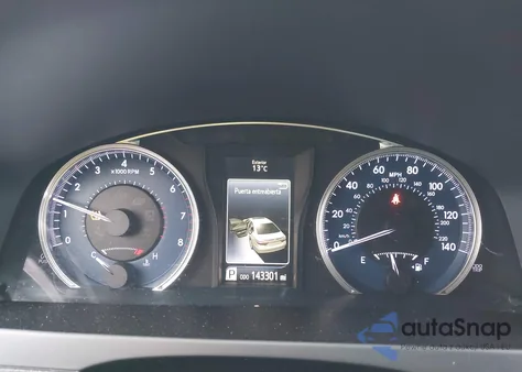 2011 Toyota Camry Se z USA, uszkodzony, nr VIN 4T1BF3EK5BU620417